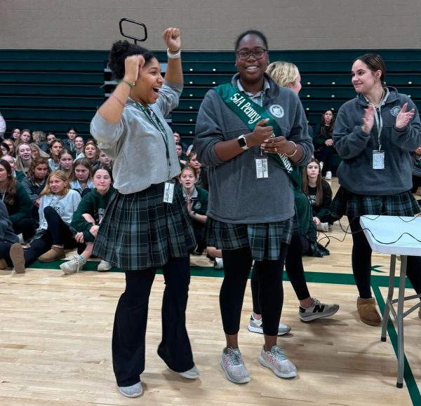 Juniors Shelby Winston and Sydney Moore participate in one of the games during the Mission Week Kick-Off.